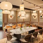 Crowne Plaza By Ihg 4*