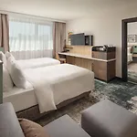 Crowne Plaza By Ihg Hotel 4*