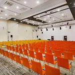 Crowne Plaza By Ihg 호텔 4*