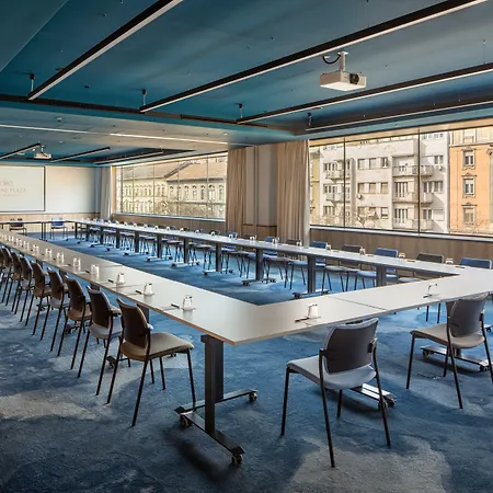 Crowne Plaza By Ihg Budapešť