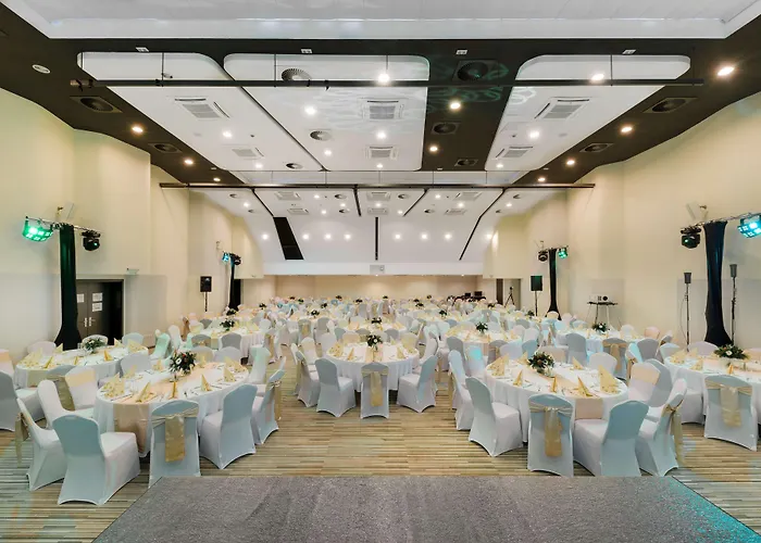 Crowne Plaza By Ihg Hotel Budapest