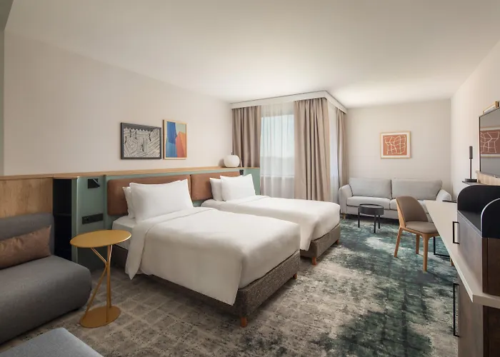 Crowne Plaza By Ihg Hotel Budapest