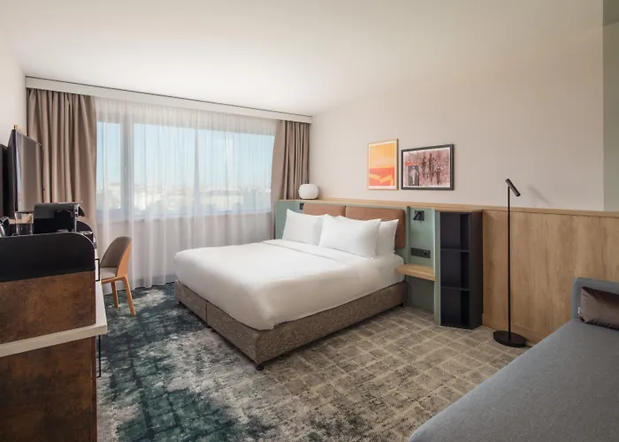 Crowne Plaza By Ihg Hotel Budapest