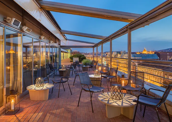 Hotel Crowne Plaza By Ihg 4*