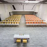 Crowne Plaza By Ihg 4*