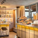 Hotel Crowne Plaza By Ihg