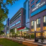 Crowne Plaza Budapest, An Ihg