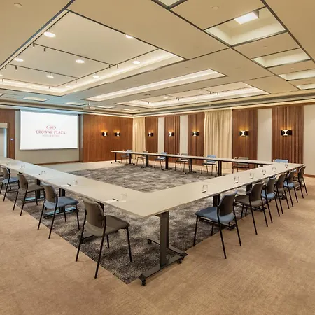Отель Crowne Plaza By Ihg Будапешт