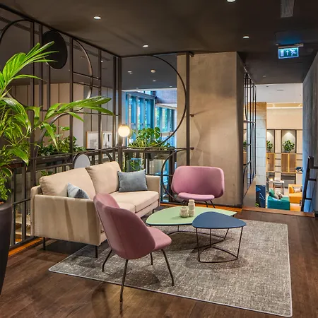 Szálloda Crowne Plaza Budapest, An Ihg
