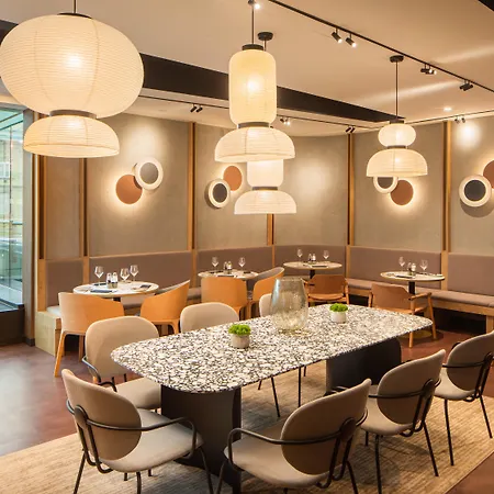 Crowne Plaza Budapest, An Ihg 4*