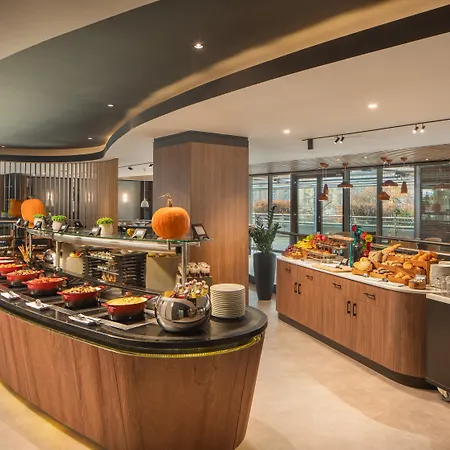 Crowne Plaza Budapest, An Ihg Budapest