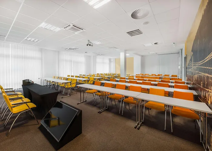 Crowne Plaza By Ihg Hotell Budapest